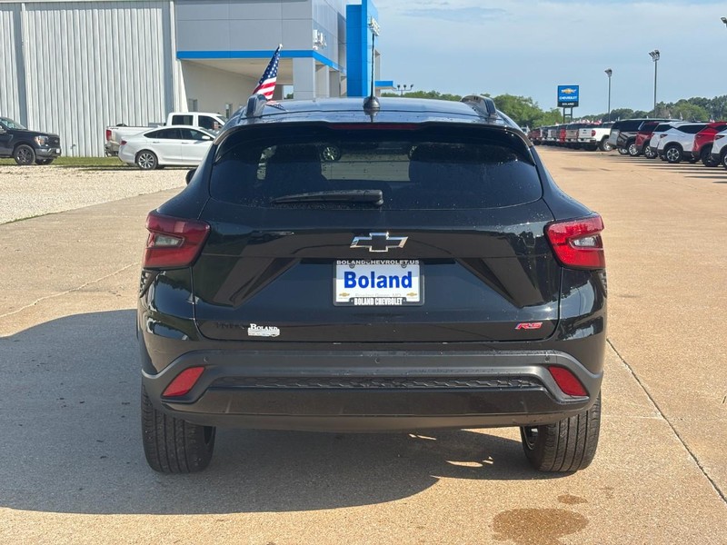 Chevrolet Trax Vehicle Image 05