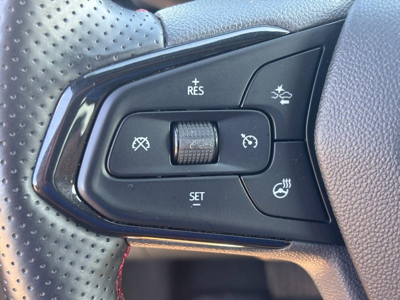 Chevrolet Trax Vehicle Image 17