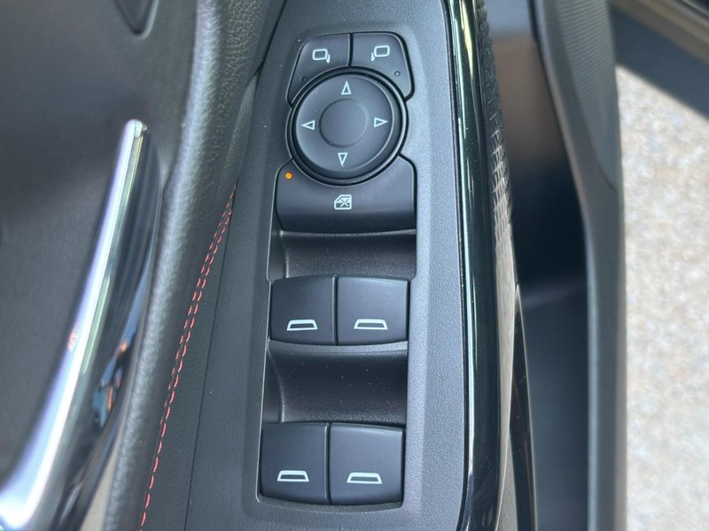 Chevrolet Trax Vehicle Image 23