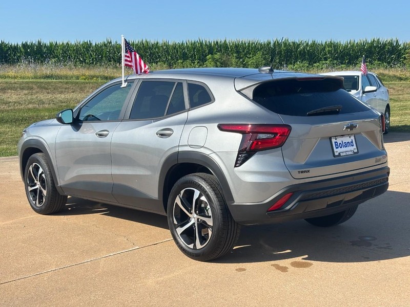 Chevrolet Trax Vehicle Image 06
