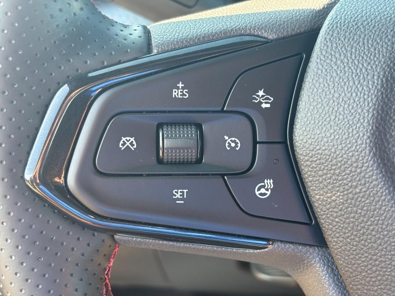 Chevrolet Trax Vehicle Image 17