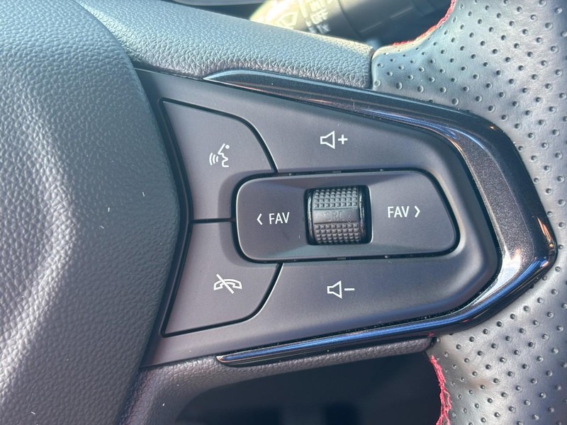 Chevrolet Trax Vehicle Image 18