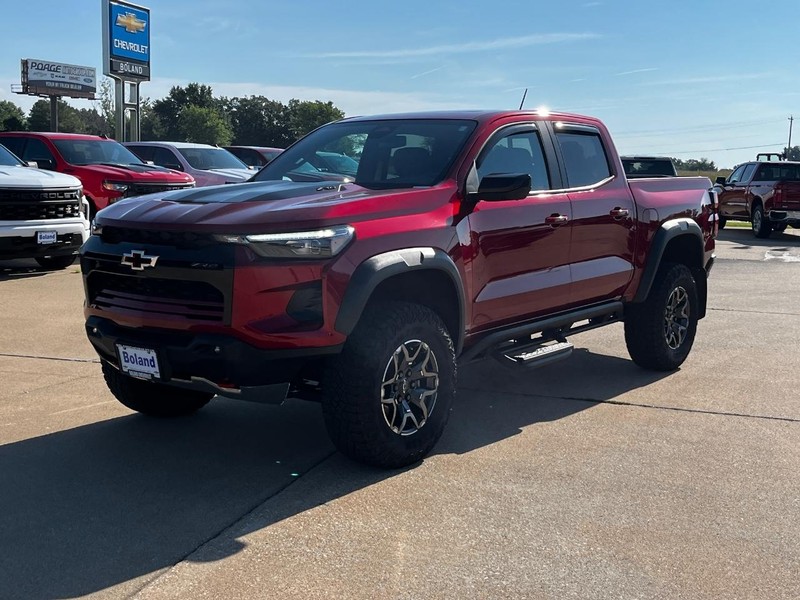 Chevrolet Colorado Vehicle Image 08
