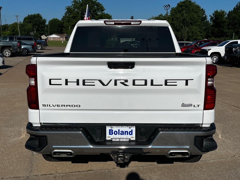 Chevrolet Silverado 1500 Vehicle Image 04
