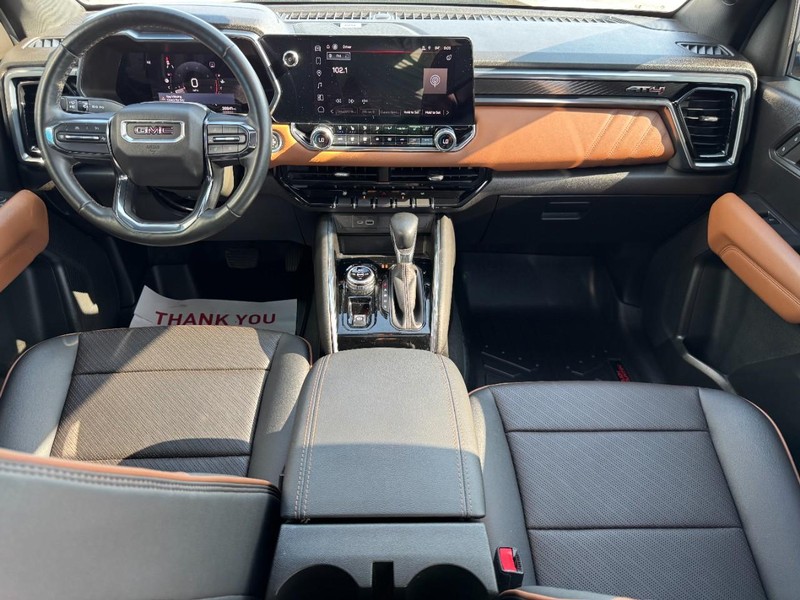 GMC Canyon Vehicle Image 07