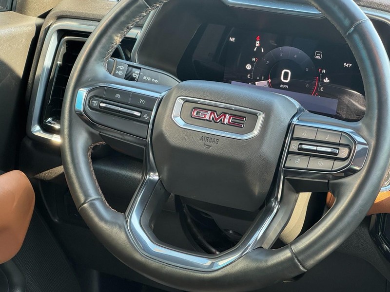 GMC Canyon Vehicle Image 08
