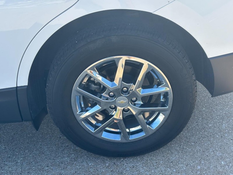 Chevrolet Equinox Vehicle Image 07