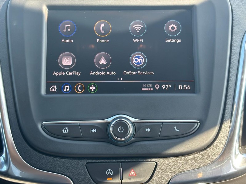 Chevrolet Equinox Vehicle Image 13