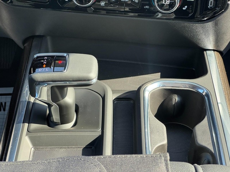 Chevrolet Silverado 1500 Vehicle Image 10