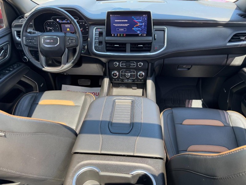 GMC Yukon Vehicle Image 13