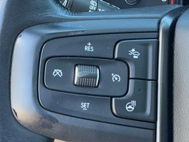 GMC Yukon Vehicle Image 20