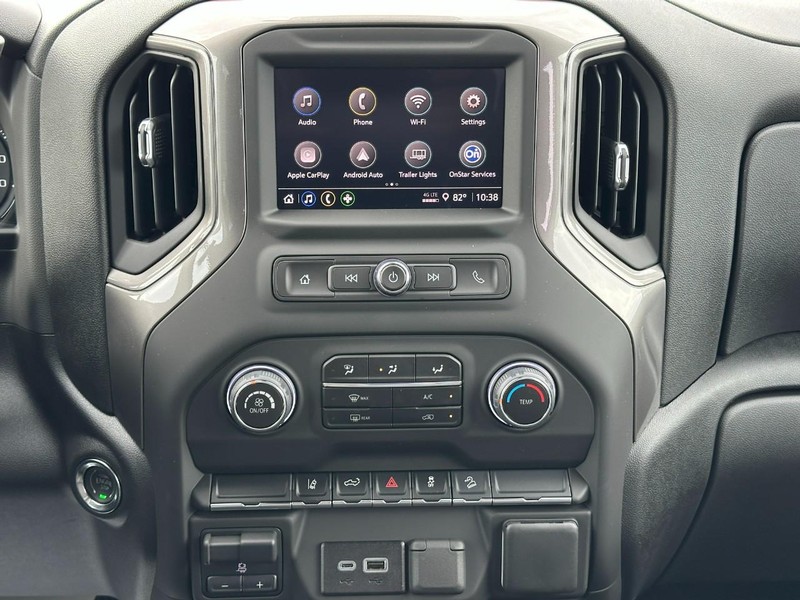 Chevrolet Silverado 2500HD Vehicle Image 07