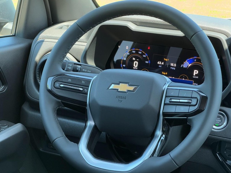 Chevrolet Colorado Vehicle Image 07