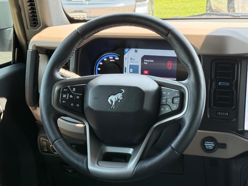 Ford Bronco Vehicle Image 07
