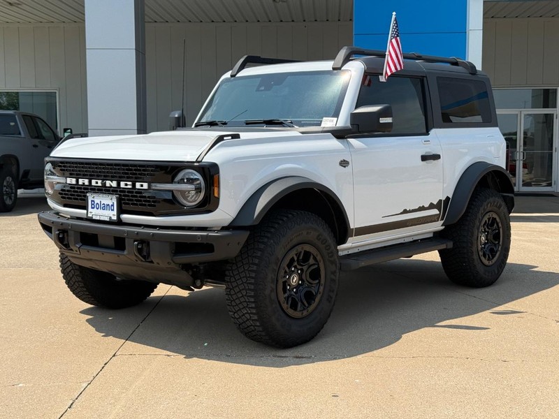Ford Bronco Vehicle Image 10