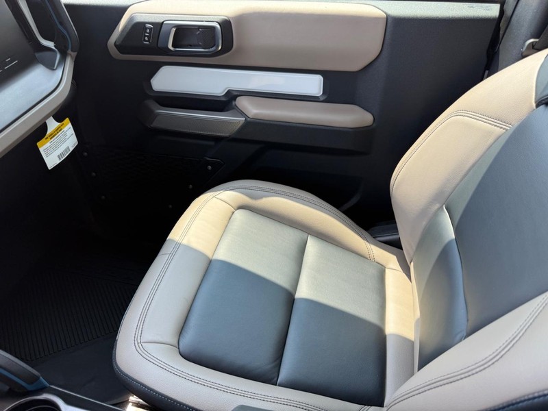 Ford Bronco Vehicle Image 20