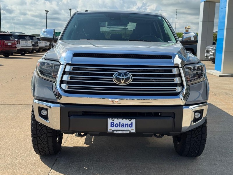 Toyota Tundra 4WD Vehicle Image 09