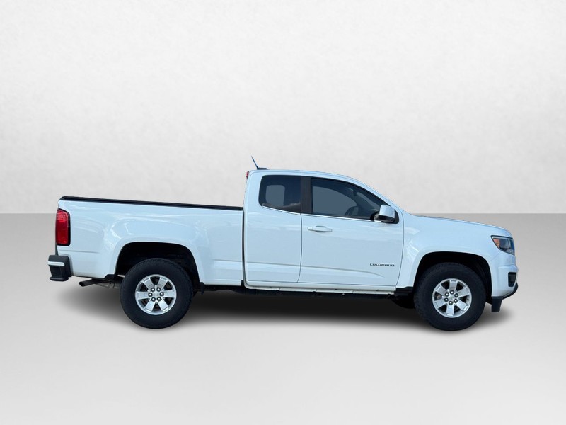 Chevrolet Colorado Vehicle Image 02