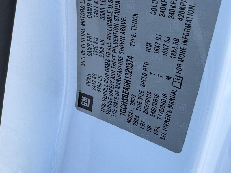 Chevrolet Colorado Vehicle Image 23