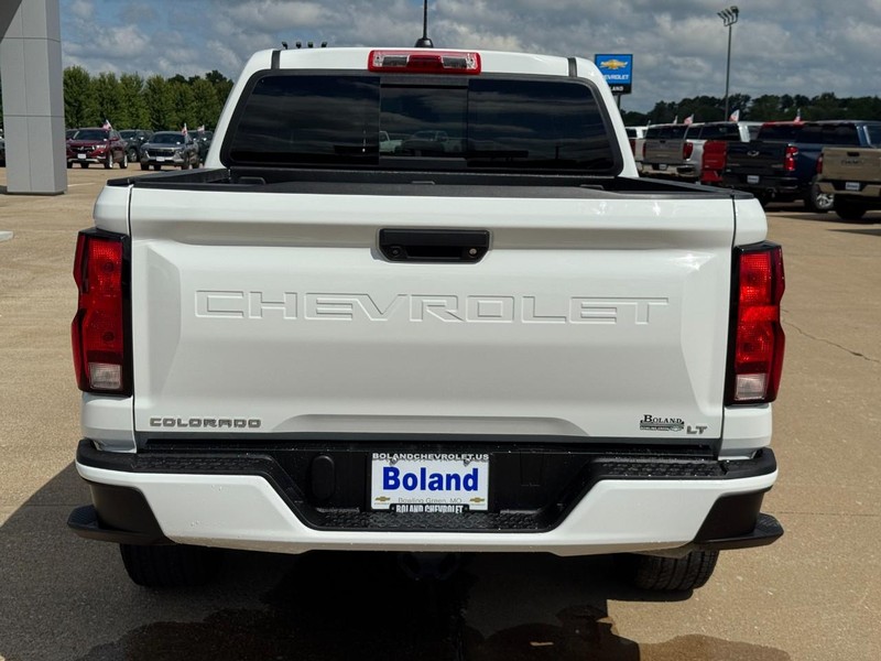 Chevrolet Colorado Vehicle Image 05