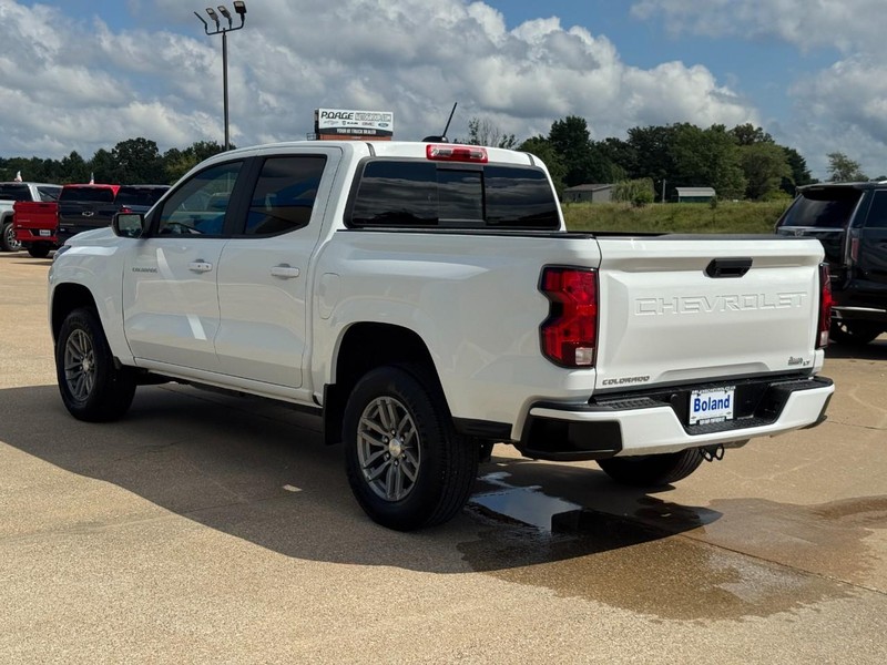 Chevrolet Colorado Vehicle Image 06