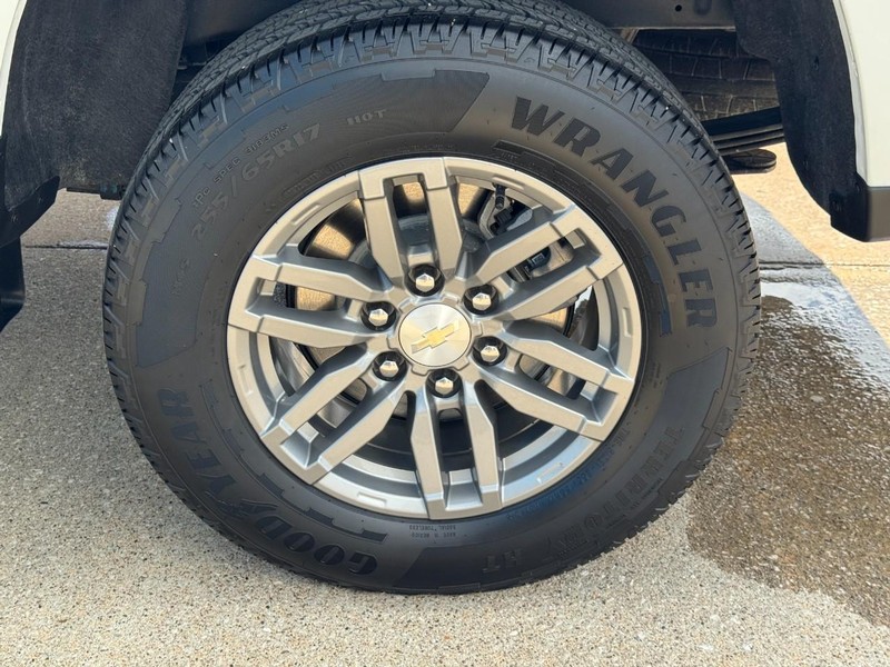 Chevrolet Colorado Vehicle Image 07