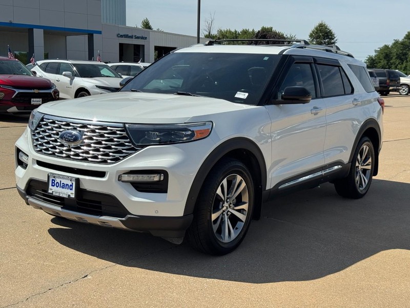 Ford Explorer Vehicle Image 08
