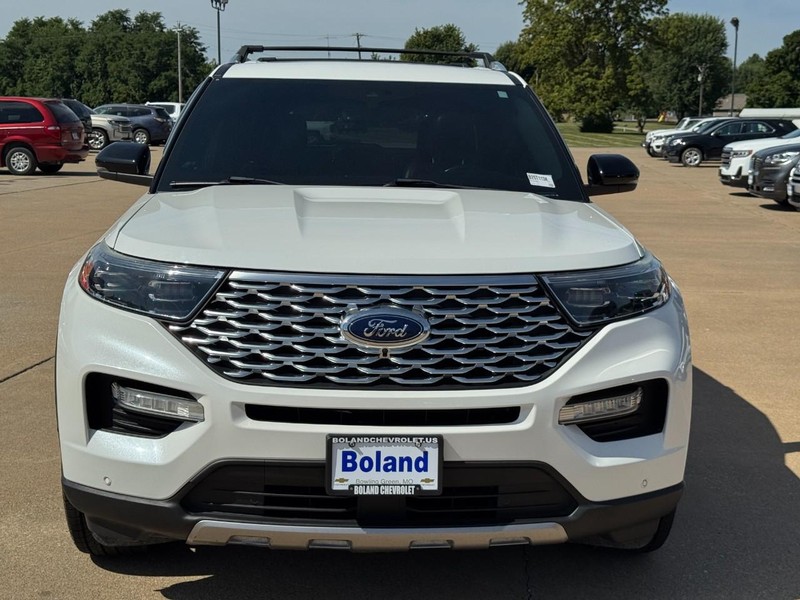 Ford Explorer Vehicle Image 09