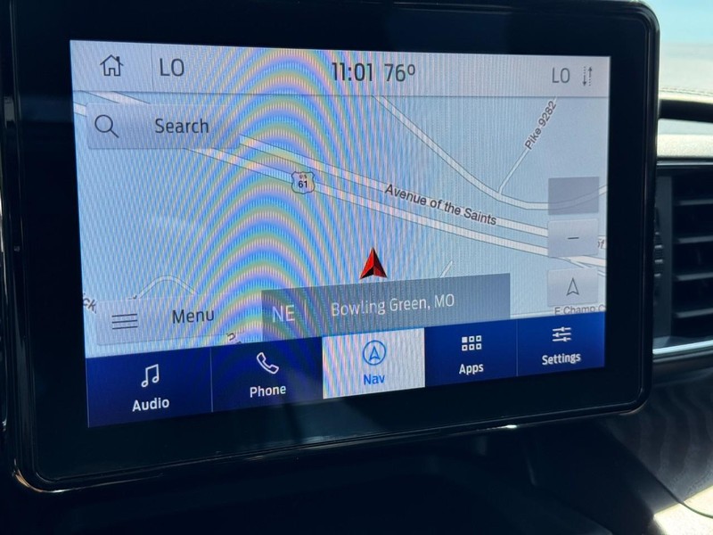 Ford Explorer Vehicle Image 21