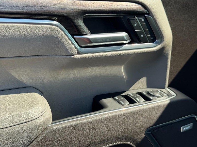 Chevrolet Silverado 1500 Vehicle Image 11