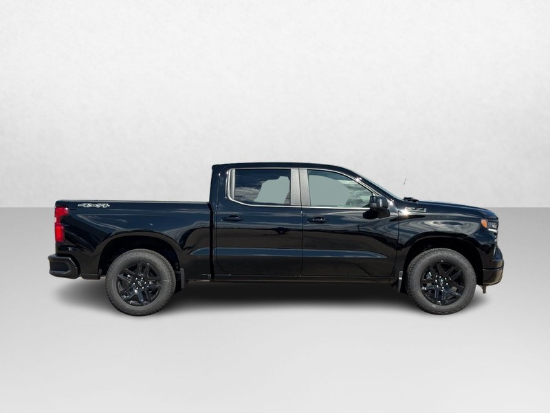 Chevrolet Silverado 1500 Vehicle Image 02