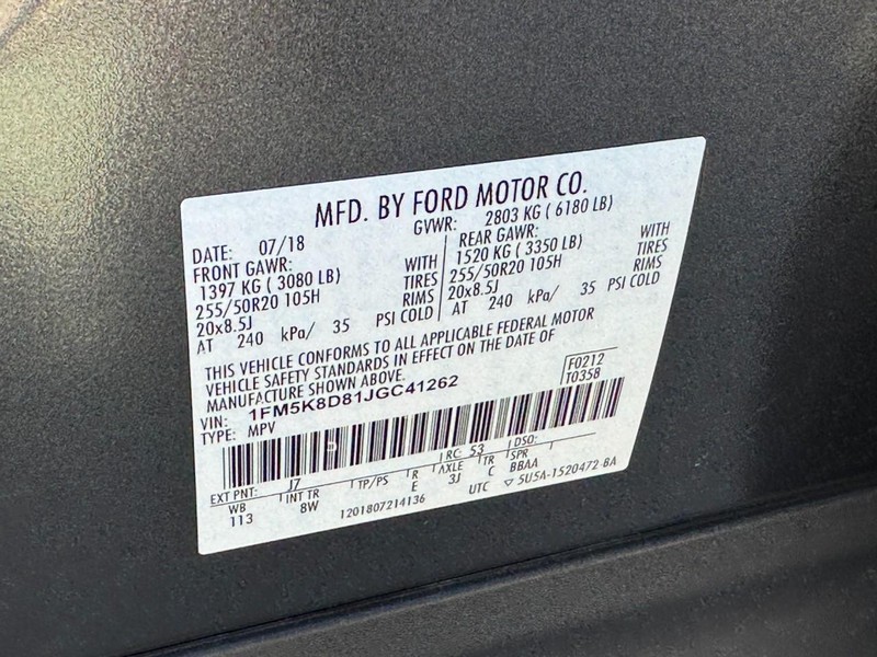 Ford Explorer Vehicle Image 26