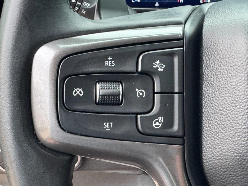 Chevrolet Silverado 1500 Vehicle Image 17