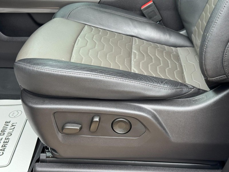 Chevrolet Silverado 1500 Vehicle Image 23