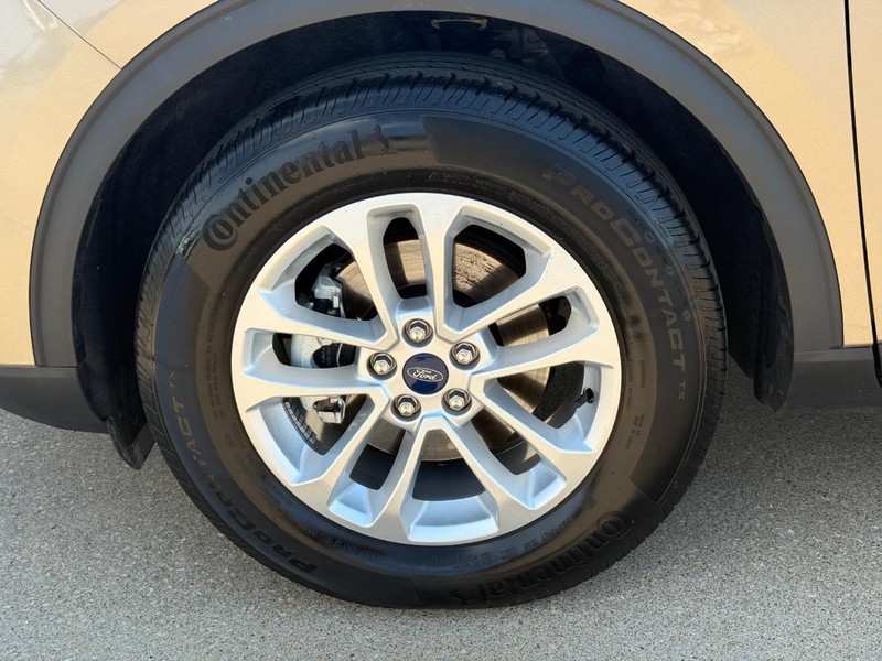 Ford Escape Vehicle Image 07