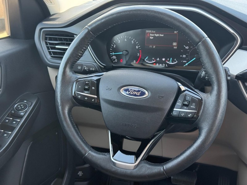 Ford Escape Vehicle Image 12