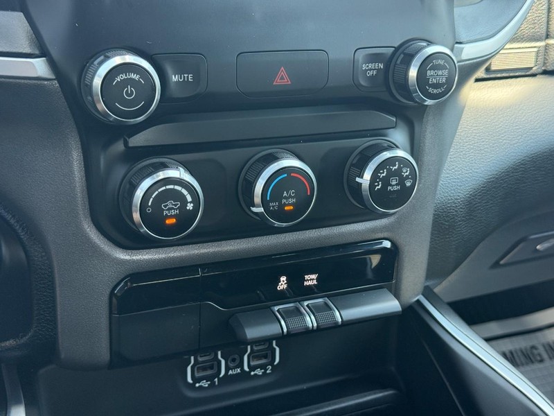 Ram 1500 Vehicle Image 19