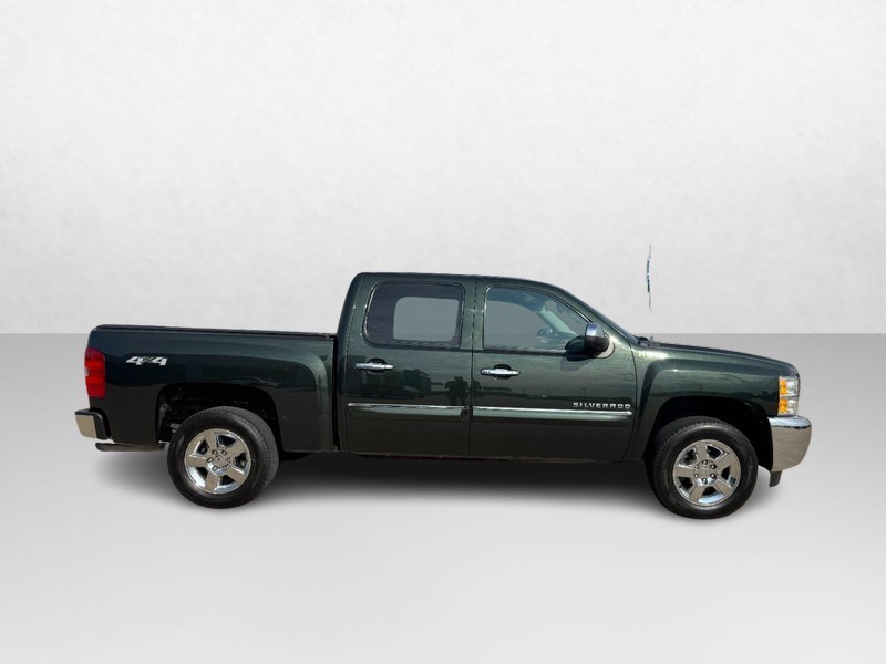 Chevrolet Silverado 1500 Hybrid Vehicle Image 02