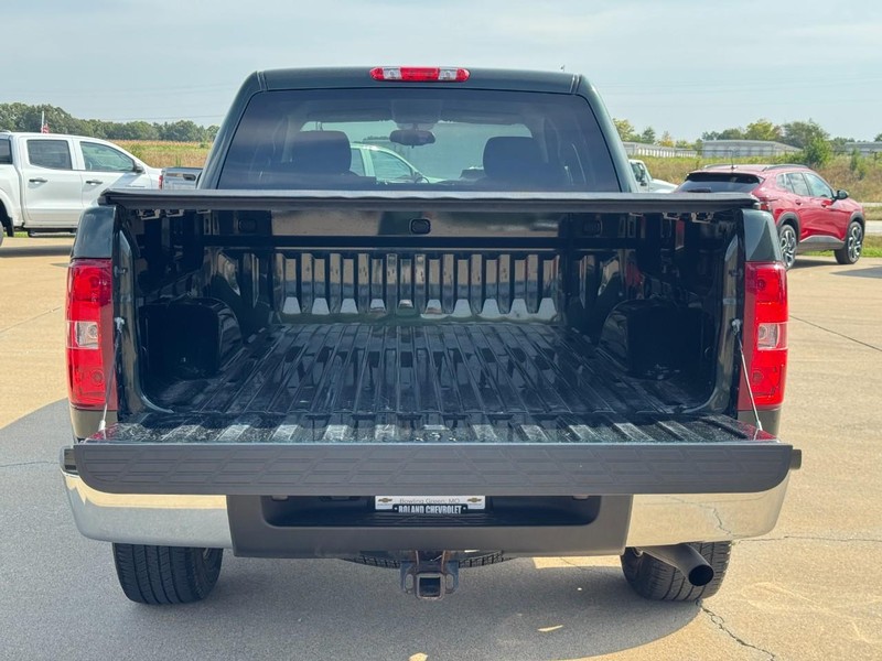 Chevrolet Silverado 1500 Hybrid Vehicle Image 04