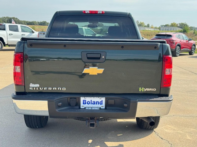 Chevrolet Silverado 1500 Hybrid Vehicle Image 05