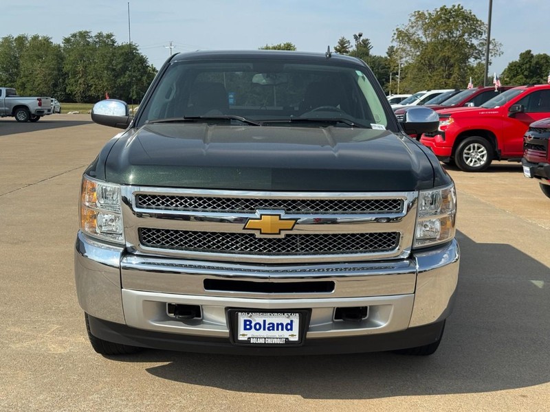 Chevrolet Silverado 1500 Hybrid Vehicle Image 09