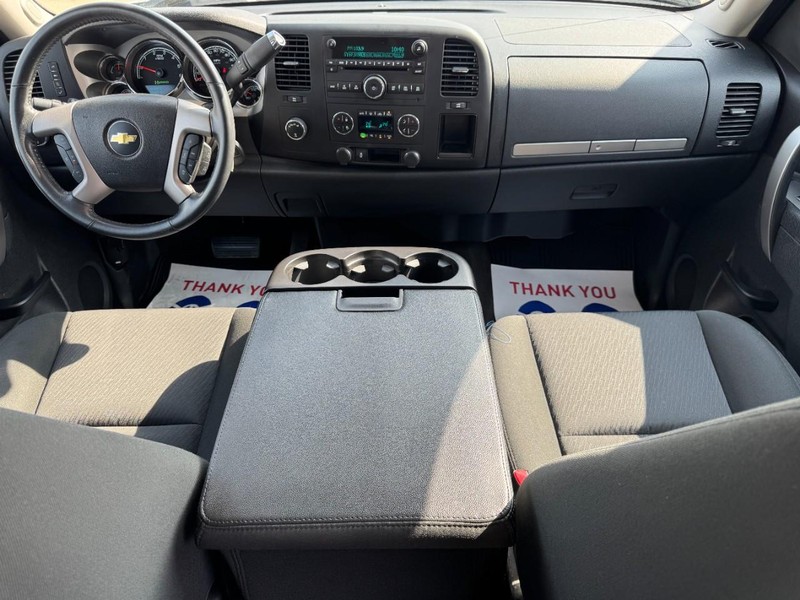 Chevrolet Silverado 1500 Hybrid Vehicle Image 11