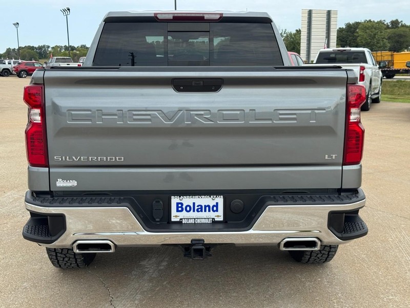 Chevrolet Silverado 1500 Vehicle Image 05