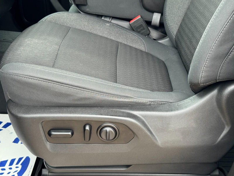 Chevrolet Silverado 1500 Vehicle Image 24