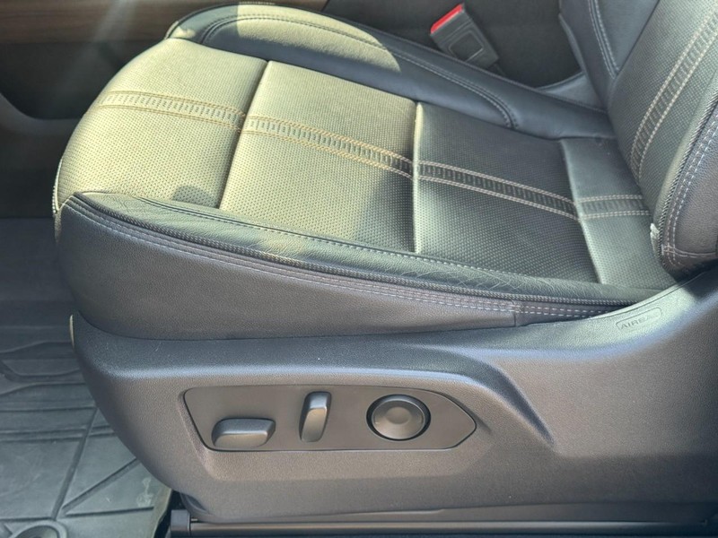 Chevrolet Silverado 1500 Vehicle Image 26