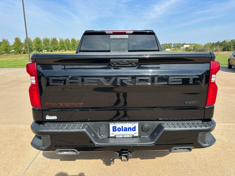 Chevrolet Silverado 1500 Vehicle Image 04