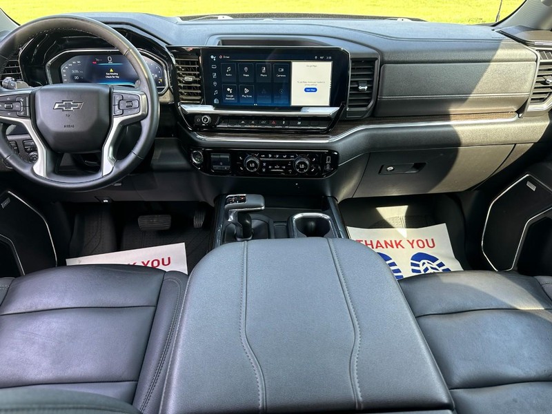 Chevrolet Silverado 1500 Vehicle Image 12
