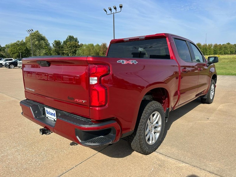 Chevrolet Silverado 1500 Vehicle Image 03