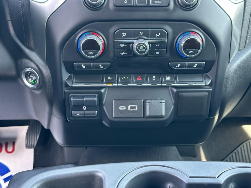 Chevrolet Silverado 1500 Vehicle Image 14