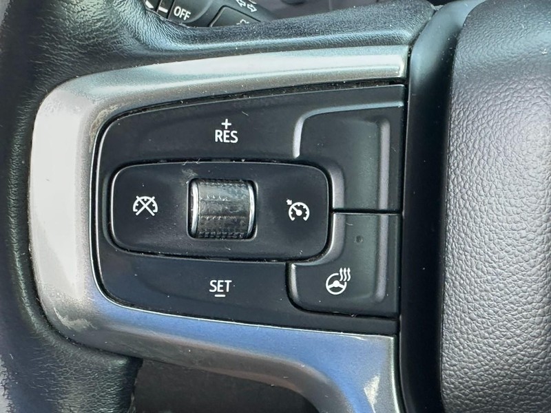 Chevrolet Silverado 1500 Vehicle Image 18